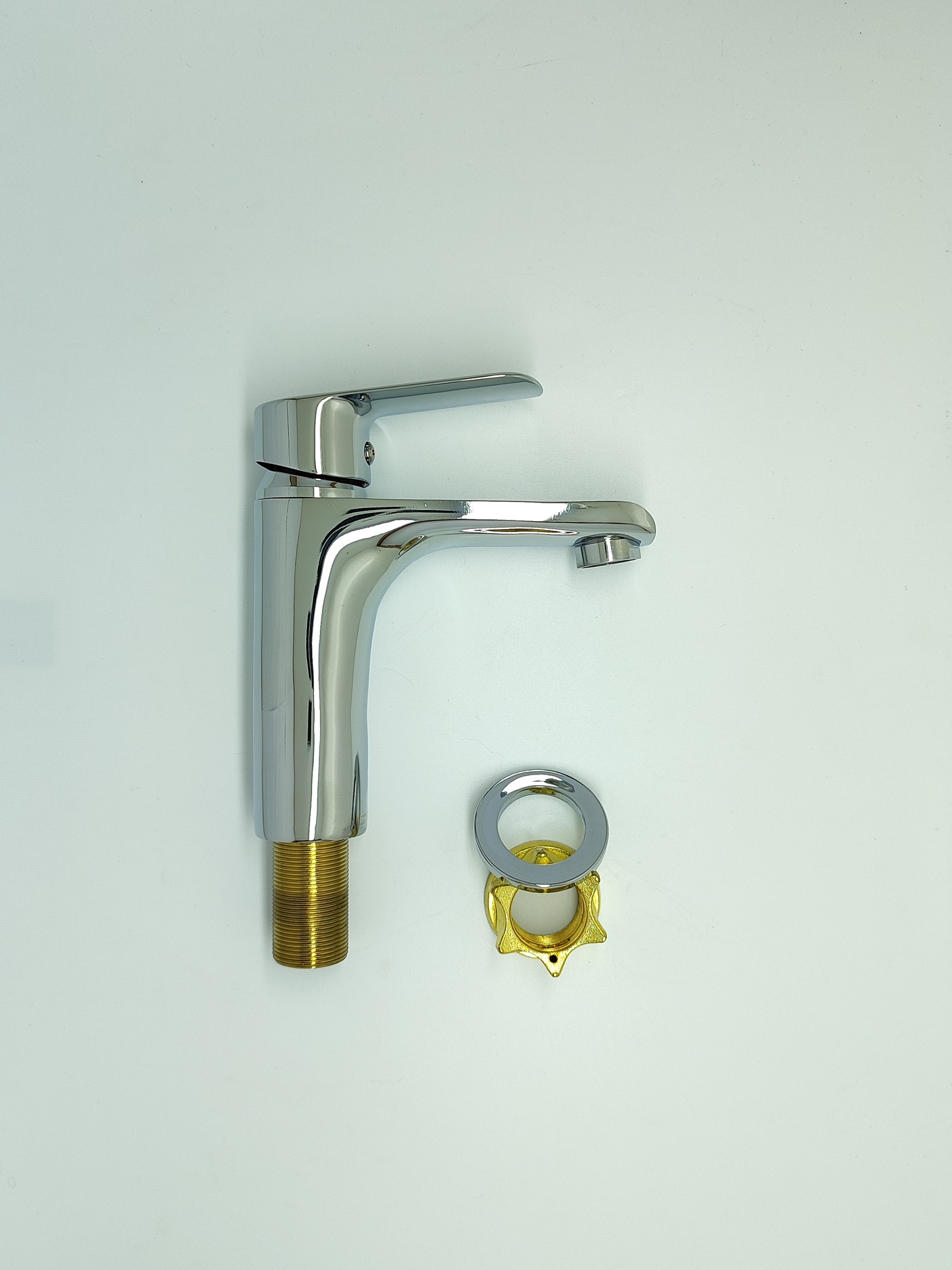 product-media-img