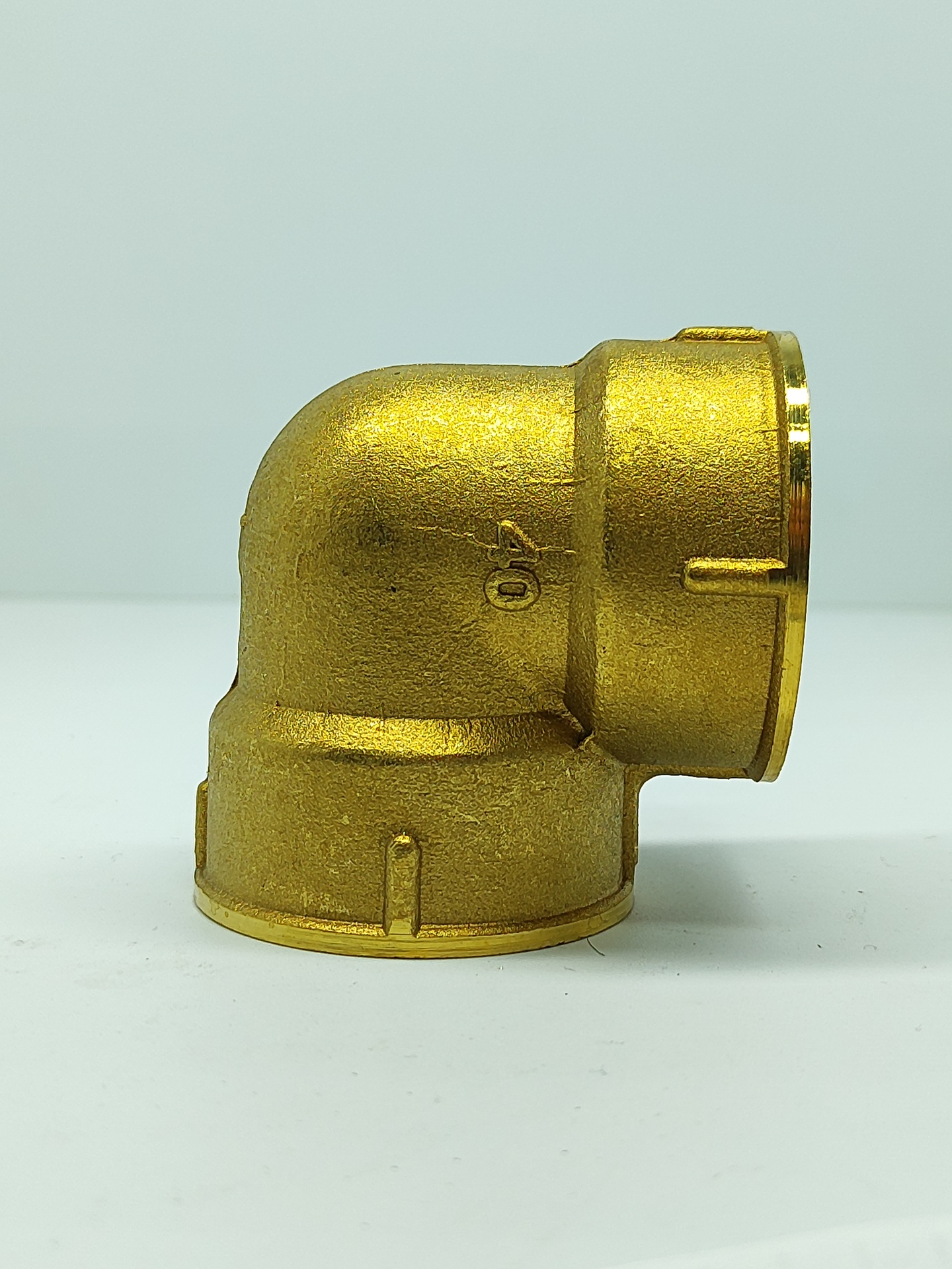 product-media-img