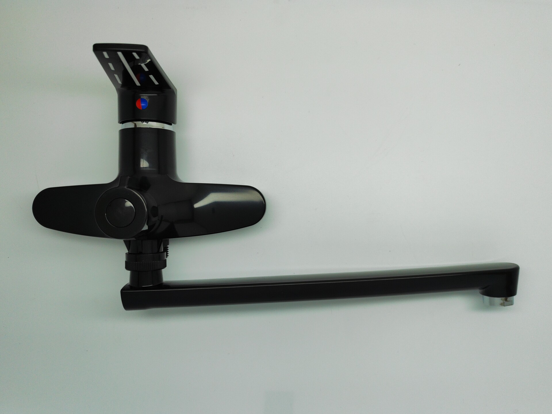 product-media-img
