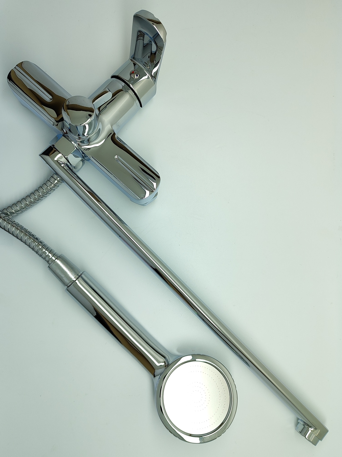 LEDEME LM2266 Змішувач ванна,лат,довг.гус,к35
