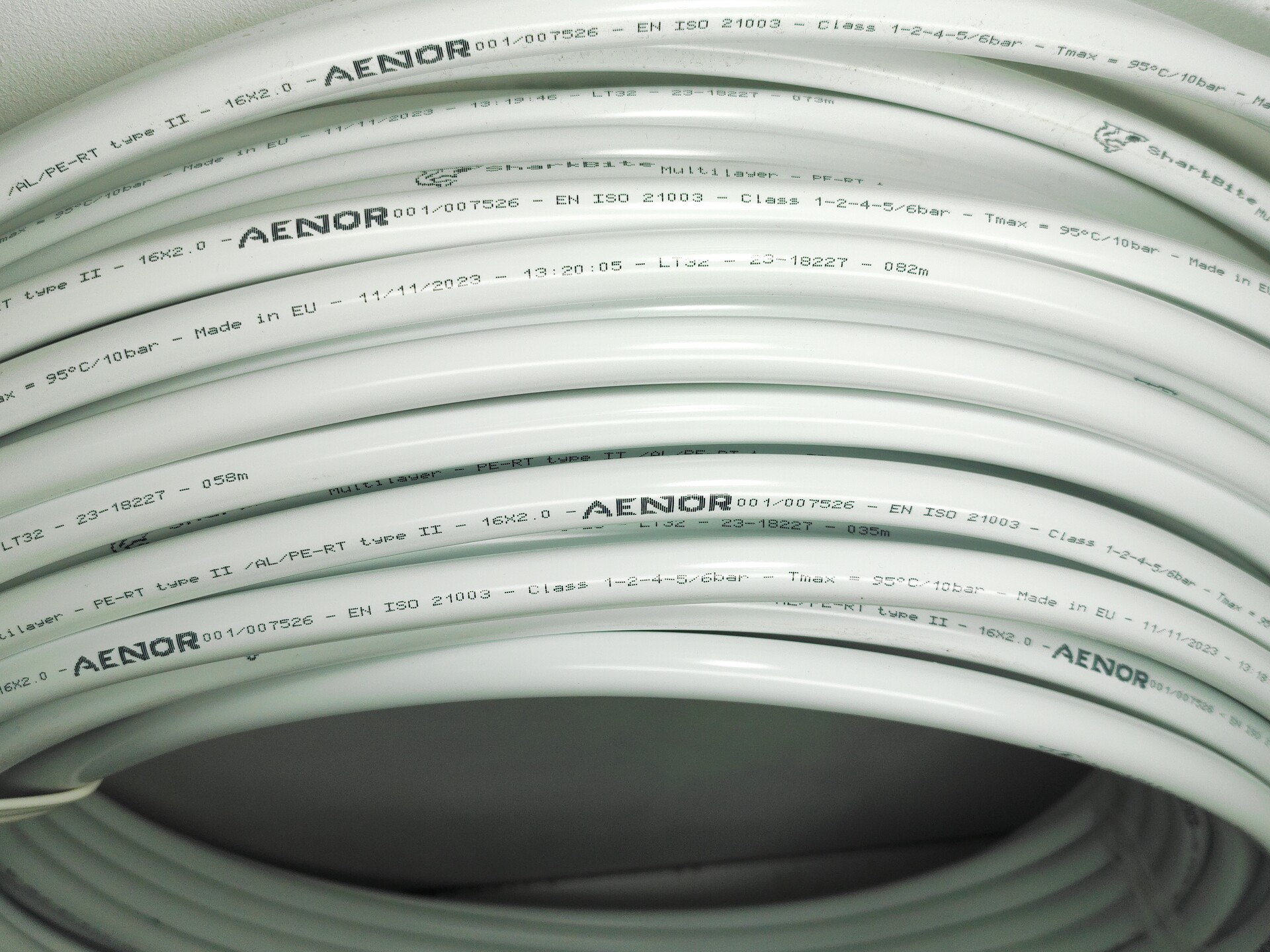product-media-img