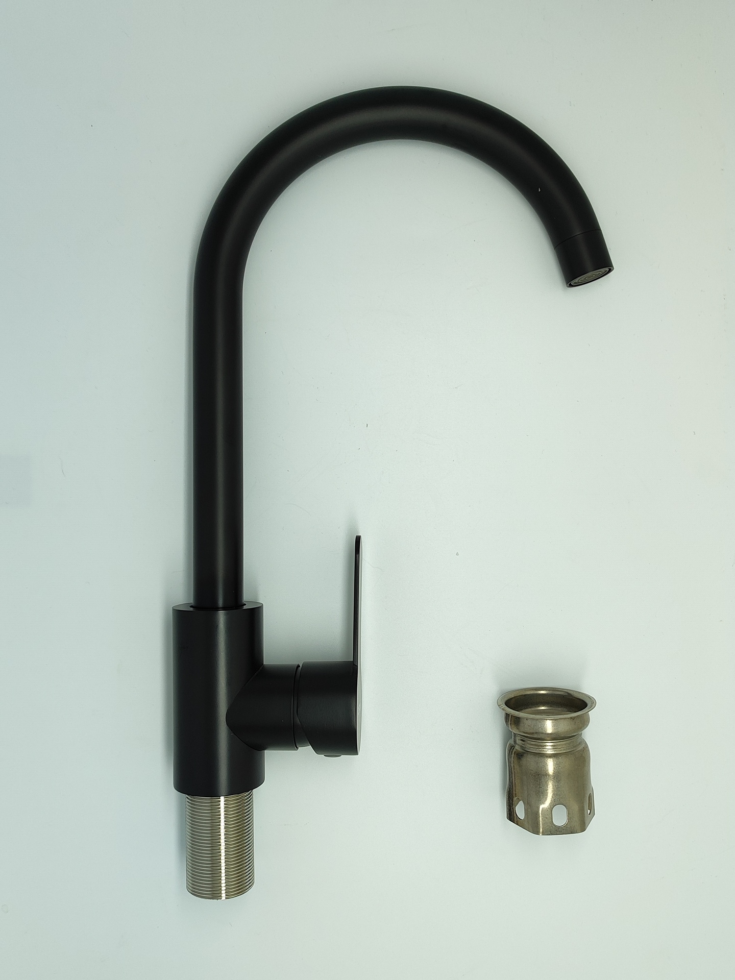 product-media-img