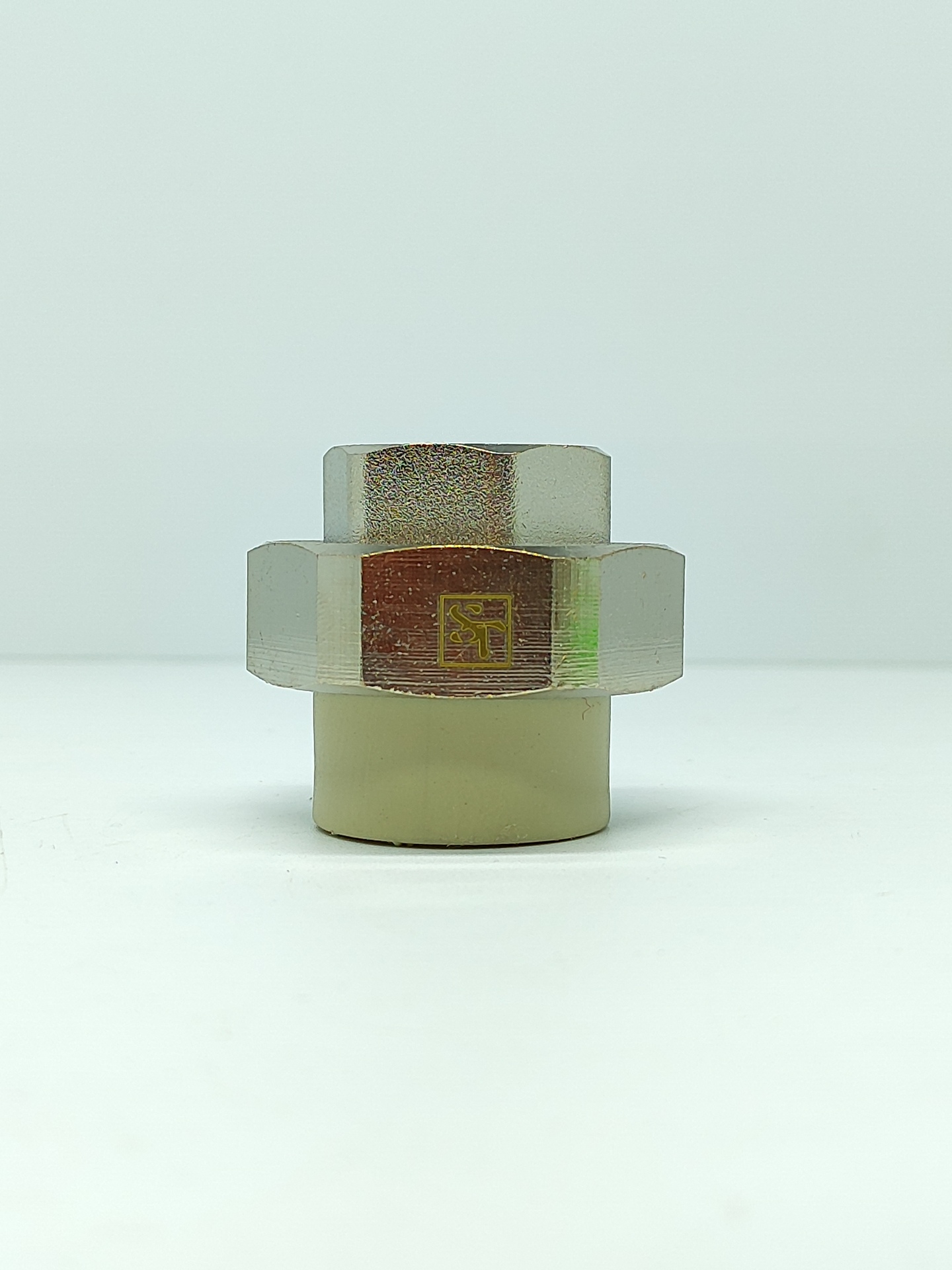 product-media-img